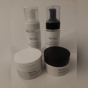 4 Pc Revive Rx Anti Aging Set Wipes Cleanser +